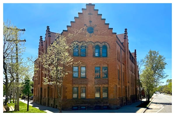 Heyse Apartments property